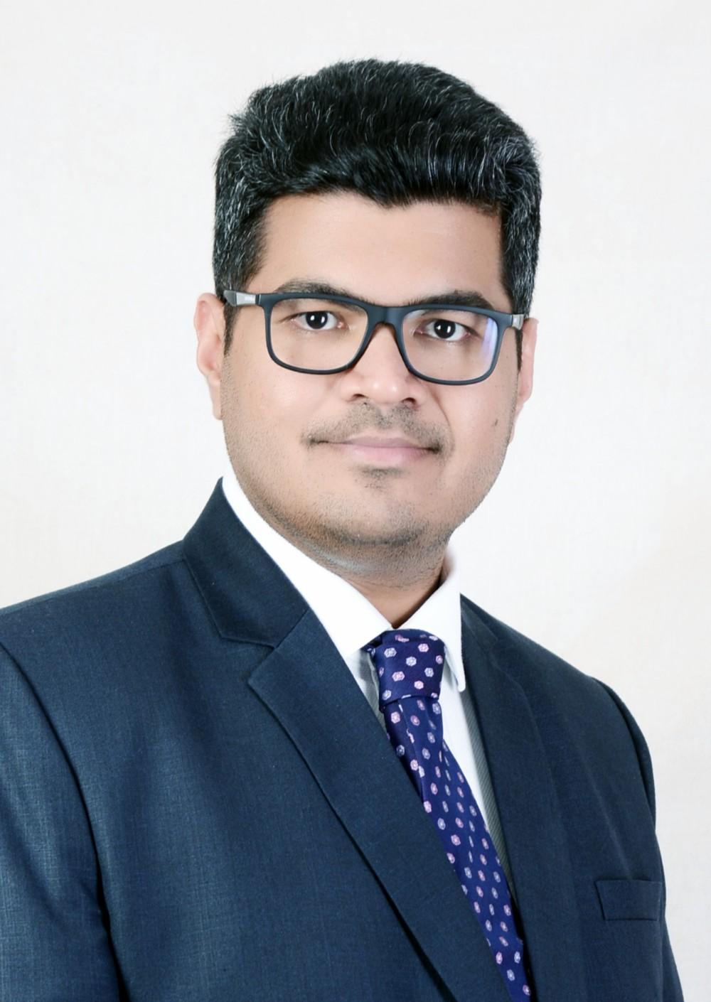 Dr. Aditya Manke